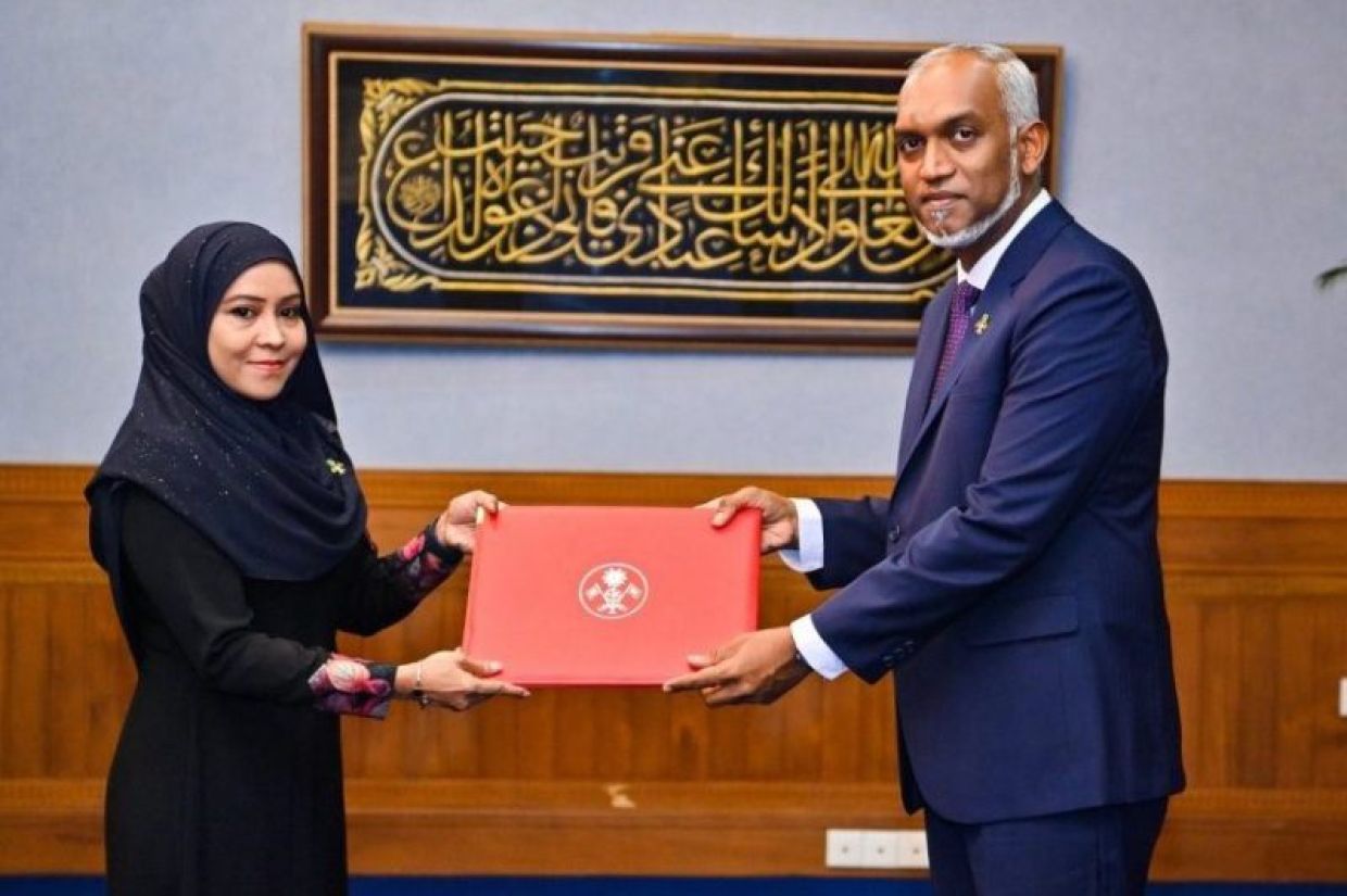 "ވަބާގައިވާ" 19 މީހަކު ޕޮލިޓެކްނިކުގައި ކޯހެއް ފަށައިފި