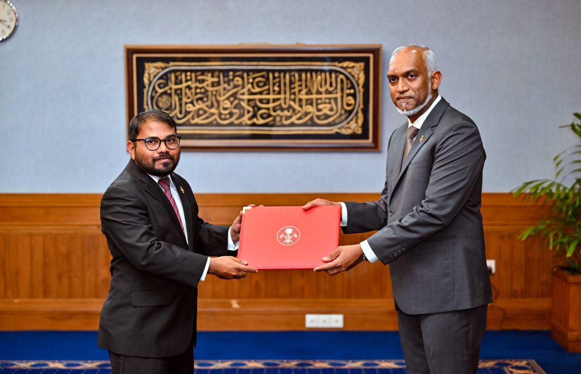 ރައީސްގެ މެންބަރެއްގެ ގޮތުގައި ޖޭއެސްސީއަށް ޔަޒްމީދު