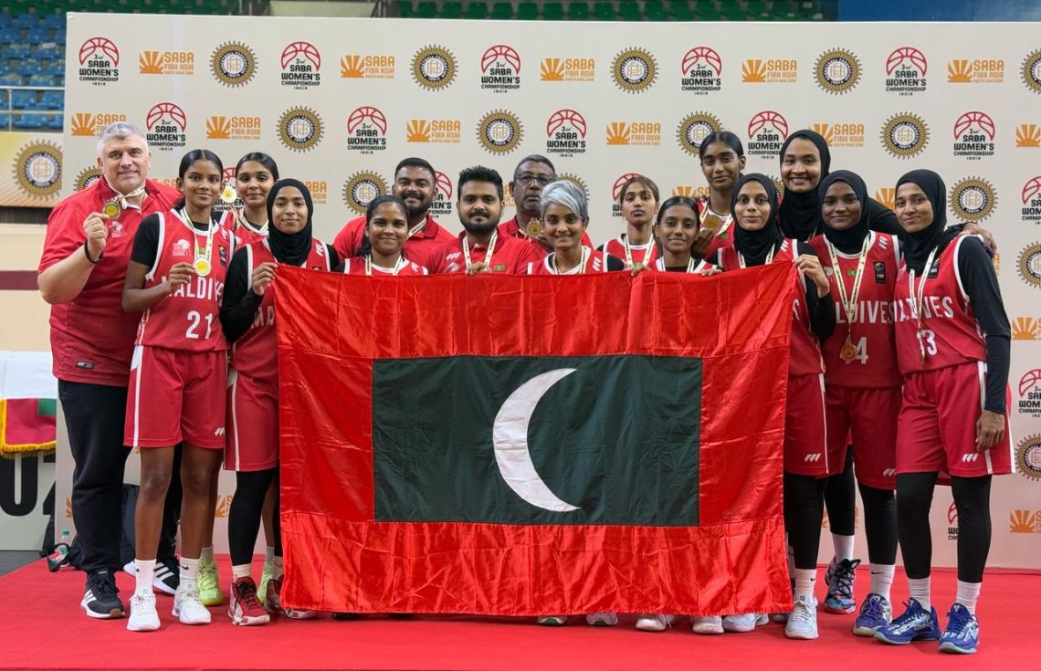 އަންހެން ބާސްކެޓްބޯޅަ ޓީމުގެ ކާމިޔާބީއަށް ރައީސްގެ މަރުޙަބާ