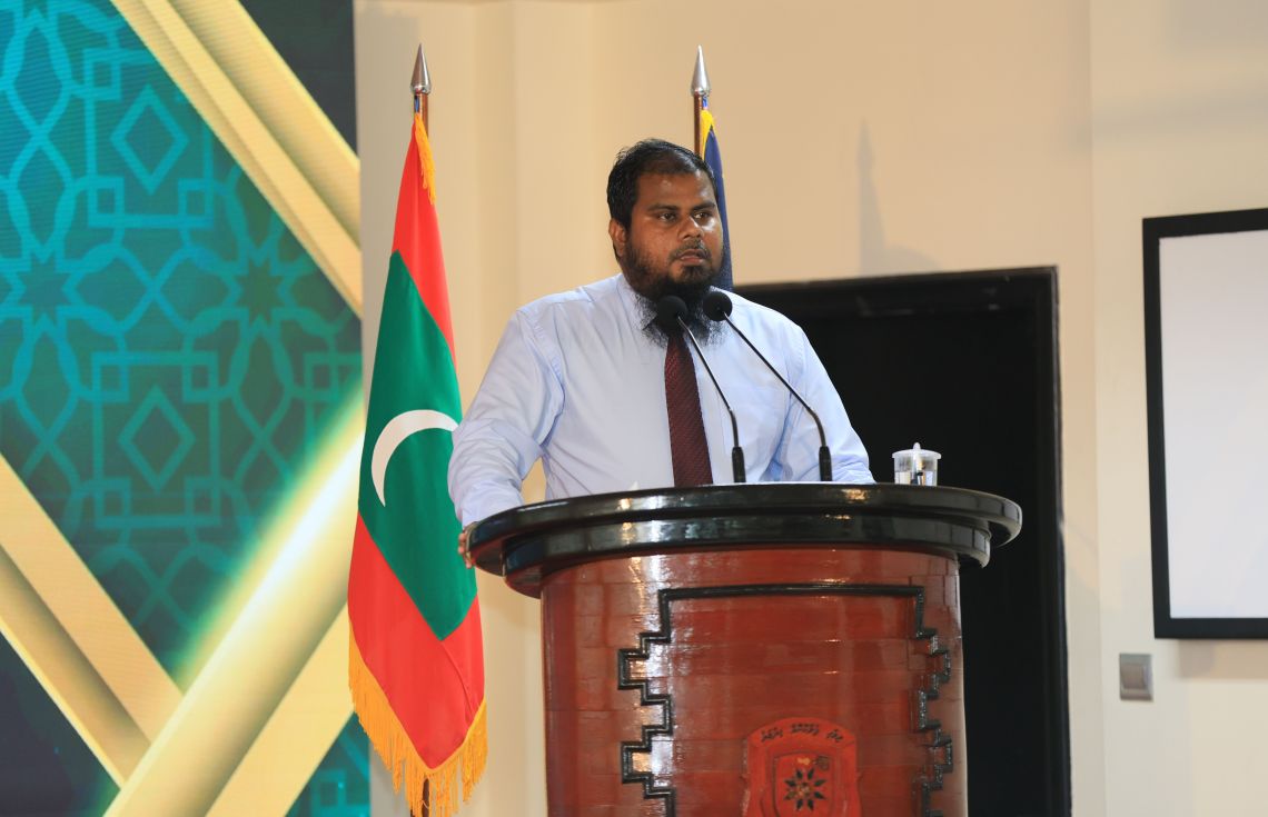 ރޯދައަށް ތައްޔާރުވުމަށް ފުލުހުންނަށް ދަރުހެއް ބާއްވައިފި