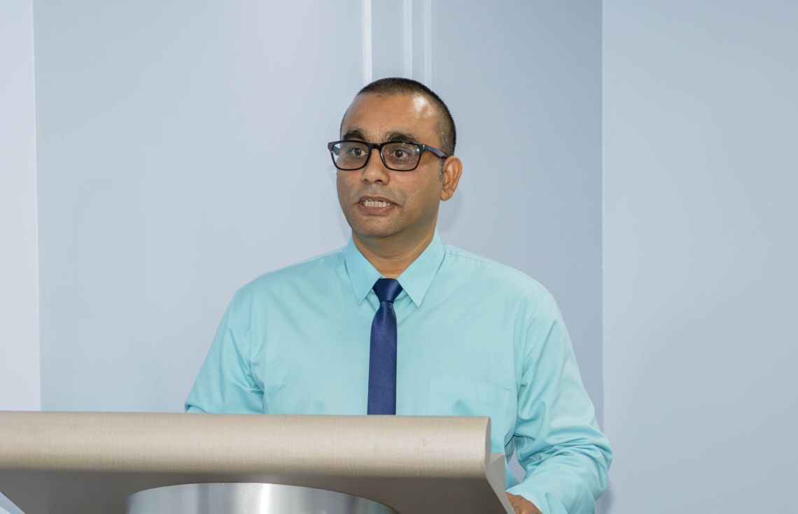 އިބްރާހީމް ރަޝީދު އިސްތިއުފާދެއްވީ މަޤާމުން ވަކިކުރަން އުޅޭތީ!