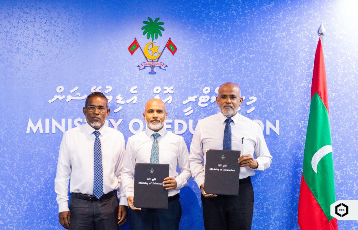 18 ރަށެއްގެ ސްކޫލްގެ މަސައްކަތް ބަޔަކާއި ހަވާލުކޮށްފި