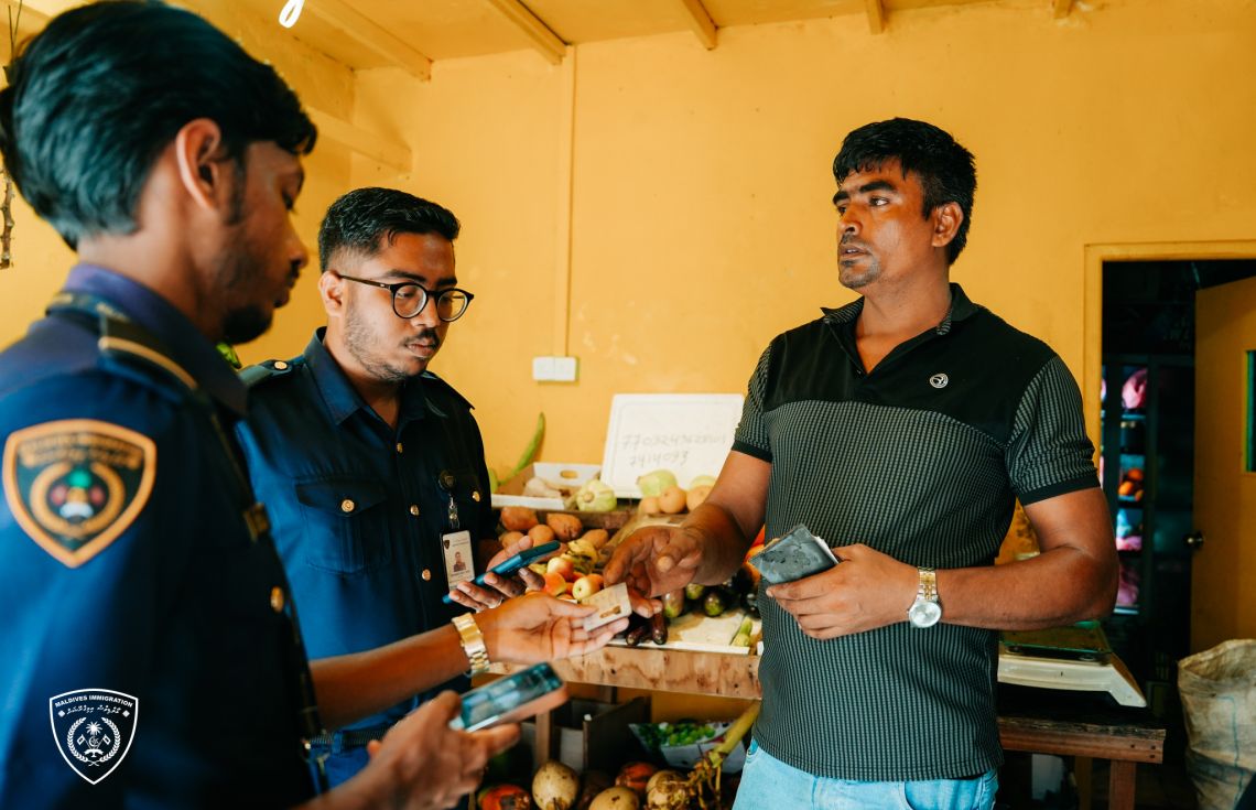 އިމިގްރޭޝަންގެ މައްސަލަ: ތިން މީހަކަށް މުއްދަތު ޖަހައިފި