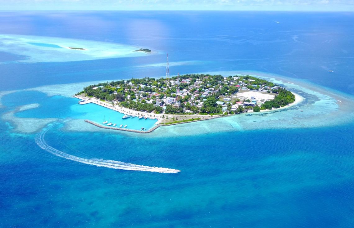 އަލިފާން ރޯވީ ގަޔަށް ޕެޓްރޯލް އެޅުމުން