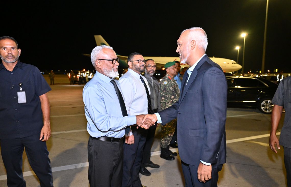 ފަތުރުވެރިކަން ތަރައްޤީކުރުމުގެ ކެމްޕޭނަށް ރައީސް އިނގިރޭސިވިލާތަށް ފުރާވަޑައިގެންފި