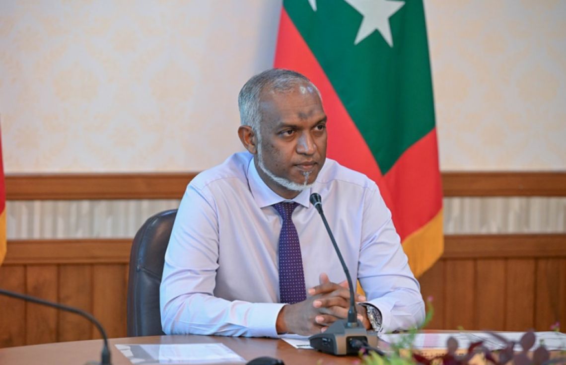 “ޤާނޫނުގެ ވެރިކަން ހިންގުމުގައި އެއްވެސްމީހަކާމެދު ތަފާތުކުރުމެއް ނުގެންގުޅޭނެ”