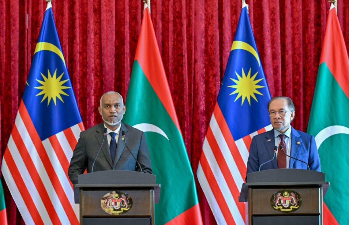 ހިކުމަތްތެރި ރައީސާއެކު މެލޭޝިއާ-ރާއްޖޭގެ ގުޅުން އައު ބާބަކަށް