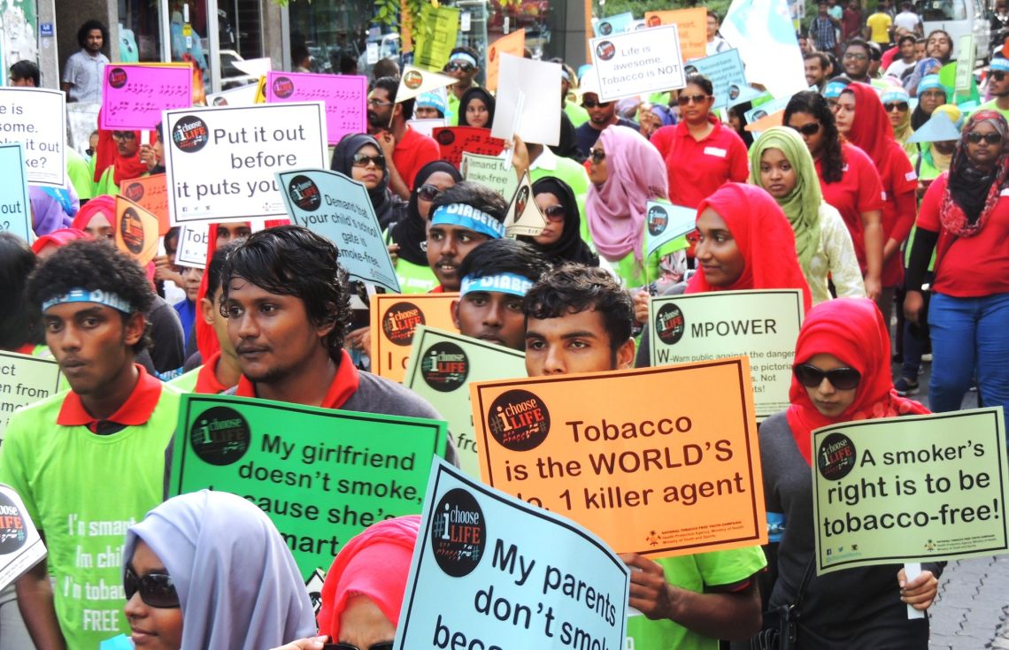 "ޖެނެރޭޝަނަލް ބޭން"އަށް ޑަބްލިޔުއެޗްއޯގެ ތައުރީފު!
