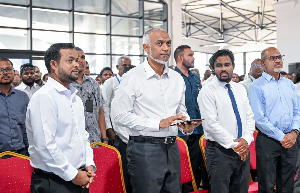 ރައީސް، މުލީ އެއާޕޯޓު ރަސްމީކޮށް ހުޅުއްވައިދެއްވައިފި