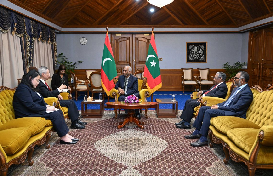 އެކި ދާއިރާތަކުން ސިންގަޕޫރާ ގުޅުން ބަދަހިކުރުމަށް މަޝްވަރާކޮށްފި