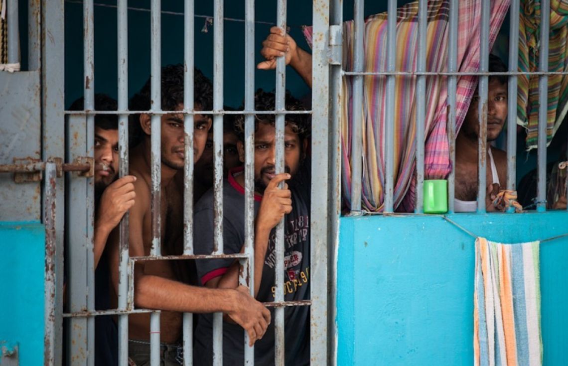 ވާނުވާ ބަންދުން ދެމީހުން ޓެގް އަޅުވާފައި ދޫކޮށްފި