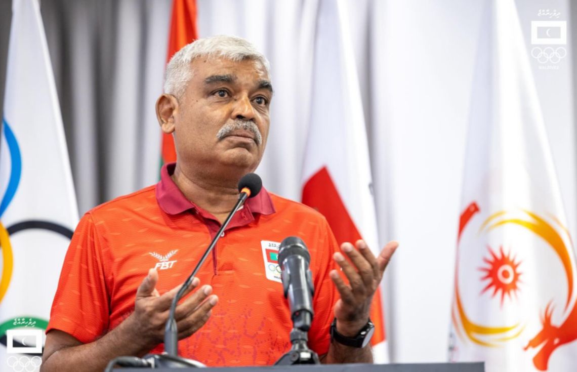 ފުޓުބޯޅަ އަޑިއެޅީ އަމިއްލަ މަސްލަޙަތު އިސްކުރުމުން: ޗަމްޕީ