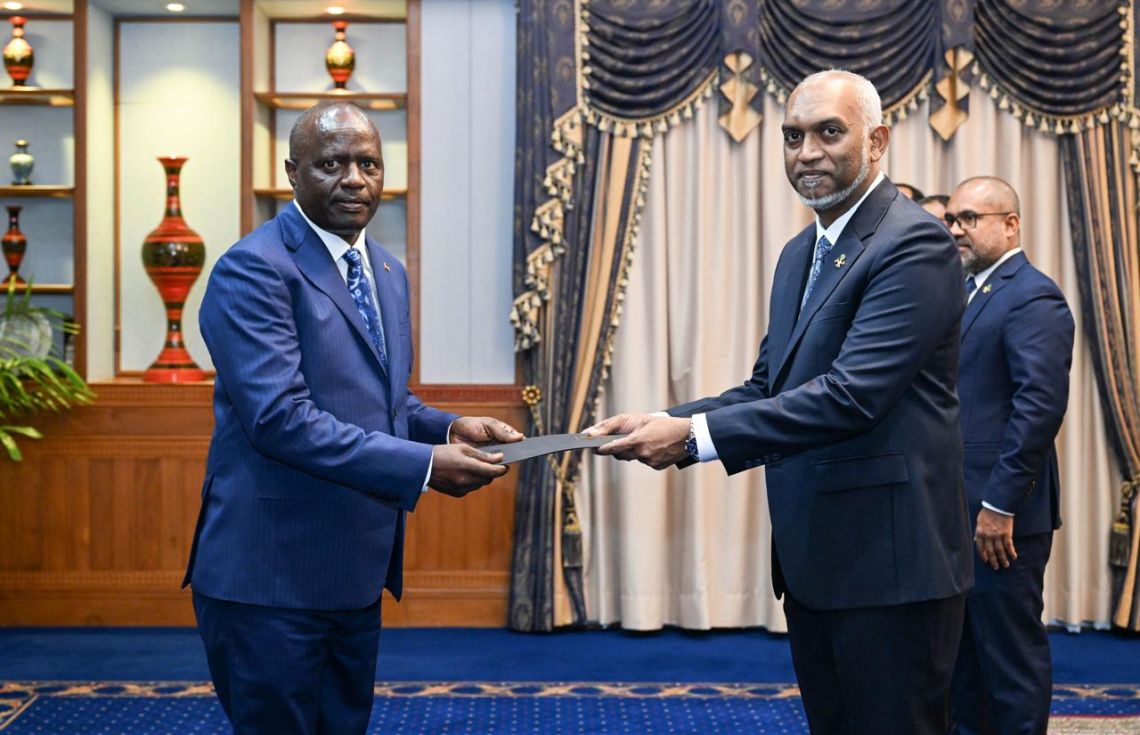 ކެންޔާއާ ރާއްޖެއާއި ދެމެދު ވިޔަފާރިއާއި ފަތުރުވެރިކަން ފުޅަކުރަނީ