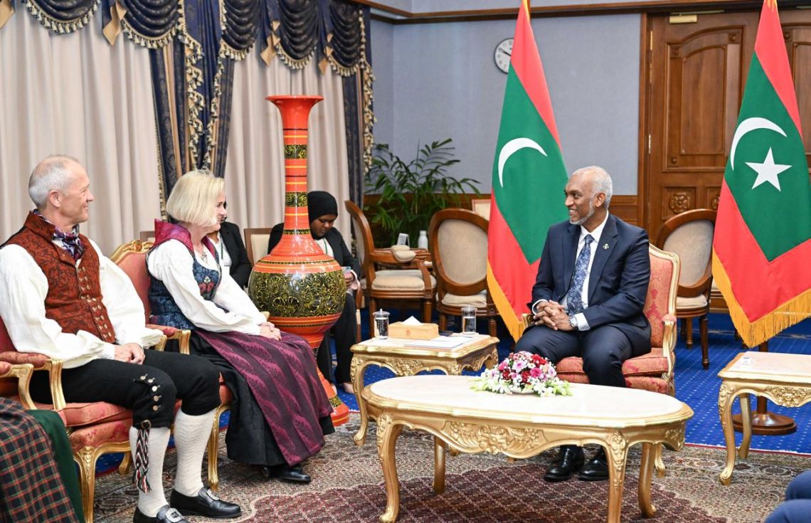 ފަތުރުވެރިކަމާއި ވިޔަފާރީގެ ދާއިރާތަކުން ނޯވޭއާއި މަޝްވަރާކުރައްވައިފި