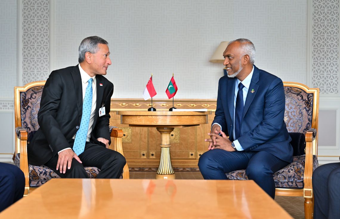 ފުރަމާނަ ދަތުރުފުޅެއްގައި ރައީސުލްޖުމްހޫރިއްޔާ ސިންގަޕޫރަށް ވަޑައިގަންނަވަނީ