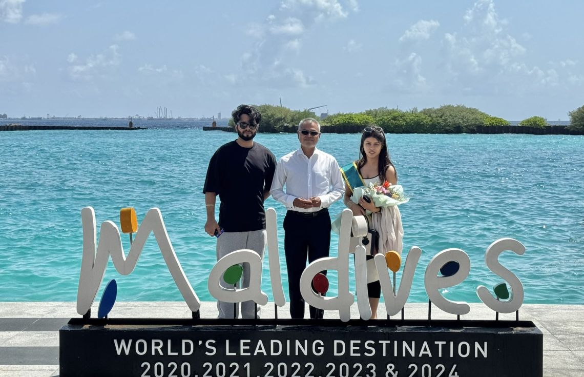 ހުސްވިމަހު ރާއްޖެ އައި ޓޫރިސްޓުން, ދޮޅުލައްކައާއި ގާތަށް!