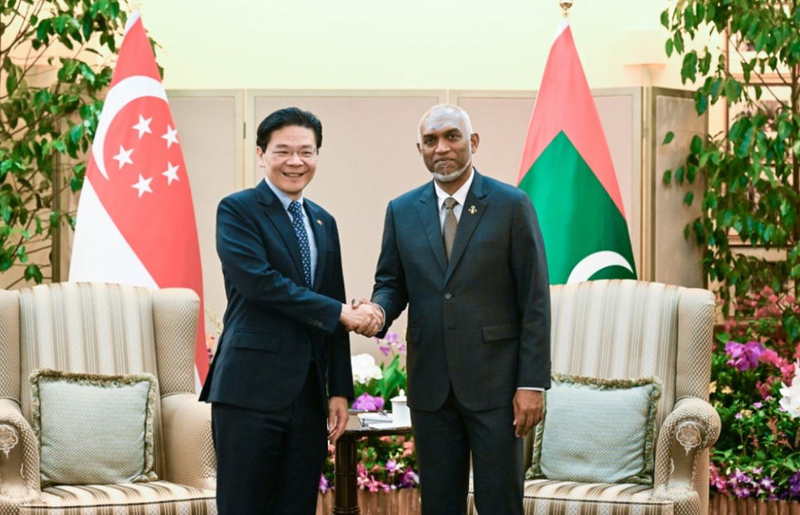 ސިންގަޕޫރުގެ ފުރަމާނަ ދަތުރިފުޅަށްފަހު ރައީސް މާލެ ވަޑައިގެންފި