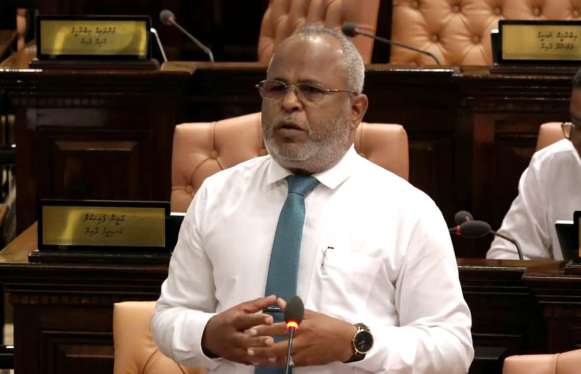 އިޤްތިސޯދީ ނަޜަރަކުން ދިވެހީންގެރާއްޖެ: އެމްޕީ އަޙުމަދު ޟަމީރު