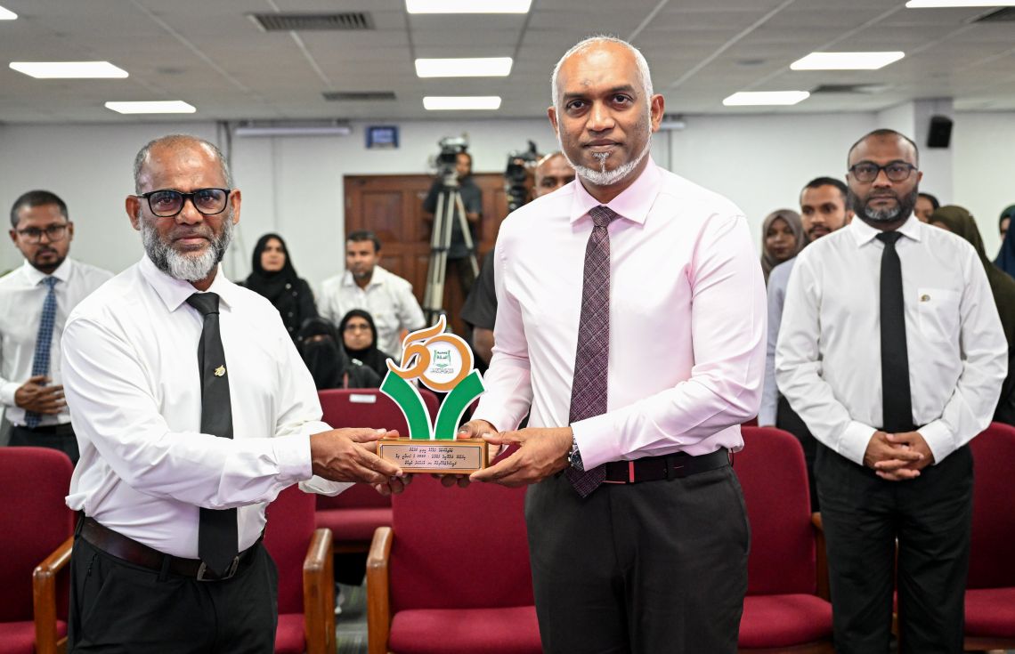 ފަލާހު ޤުރުއާން މުބަރާތުގެ ރަންޔޫބިލް ރައީސުލްޖުމްހޫރިއްޔާ ޝަރަފުވެރިކޮށްދެއްވައިފި
