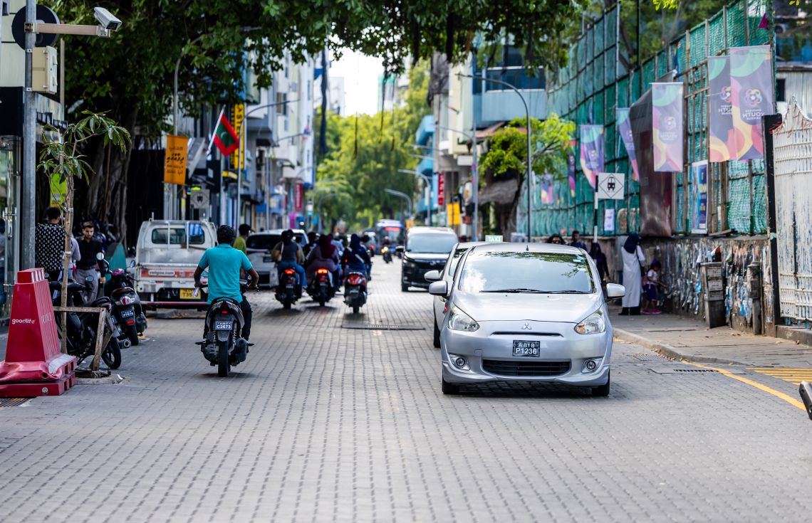 ހަތަރު ފުރޮޅުލީ އުޅަނދު އެތެރެކުރަން ހުއްދަ ނަގަންޖެހޭ
