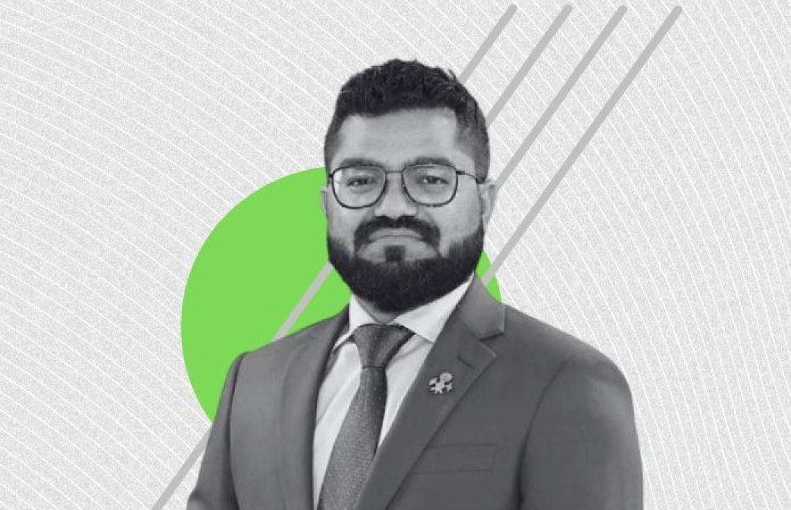 ފެނަކައިގެ ޗެއާމަންގެ މަގާމަށް ޝާމް