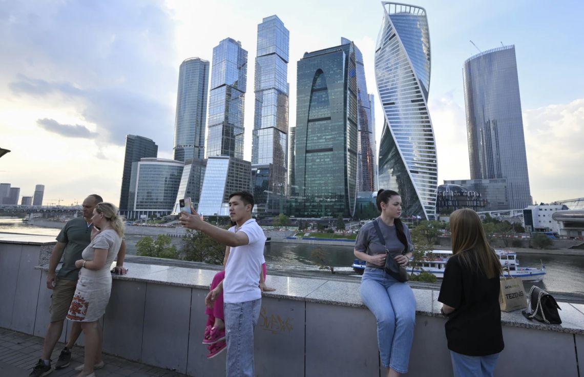 ދަތިކުރުމުގެ ފިޔަވަޅުތަކަށް ވިހިއަހަރު ވީއިރުވެސް ރަޝިޔާ ބަލިނުކުރެވުނު