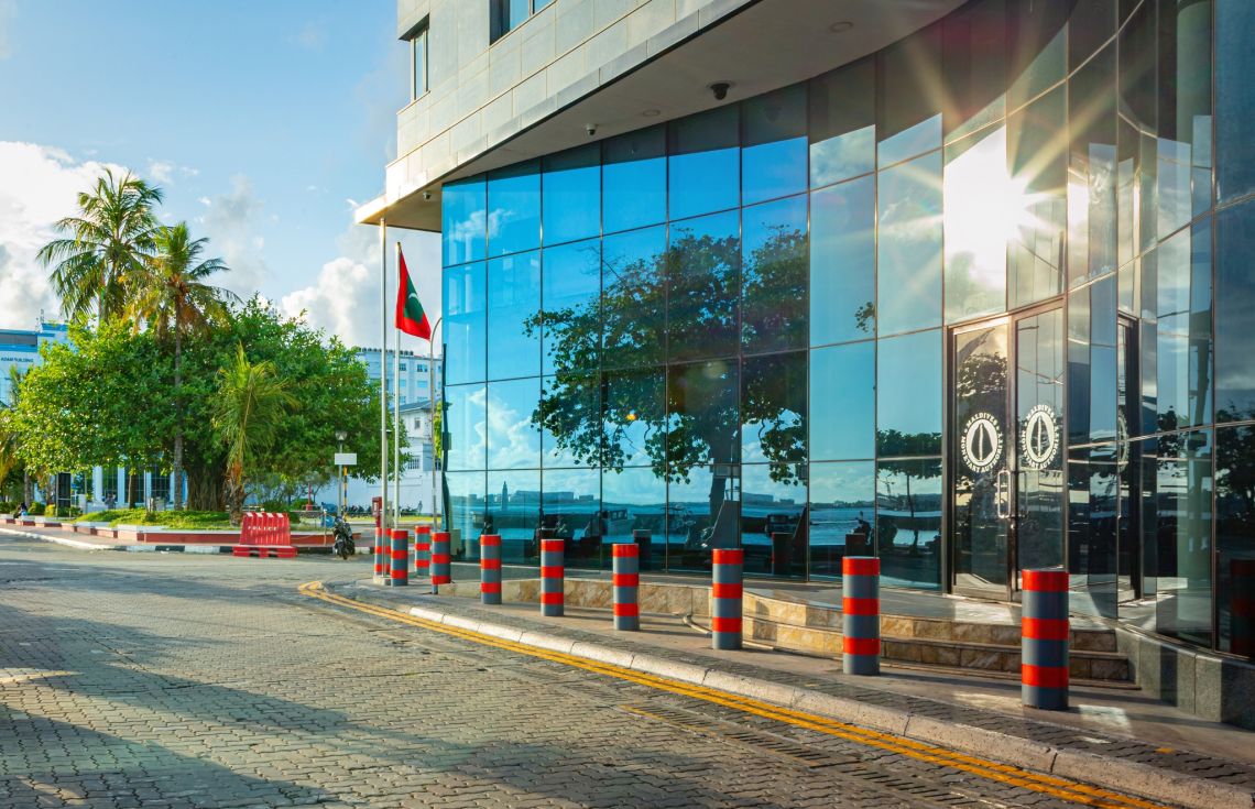 ވިޔަފާރިތަކަށް ދޫކުރާ ޑޮލަރުގެ އިންސައްތަ ބޮޑުކުރަނީ