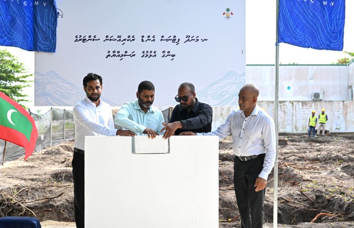 މަނަދޫއާއި ލަންދޫގެ ރެކްރިއޭޝަން ސެންޓަރުގެ ބިންގާ އަޅައިފި