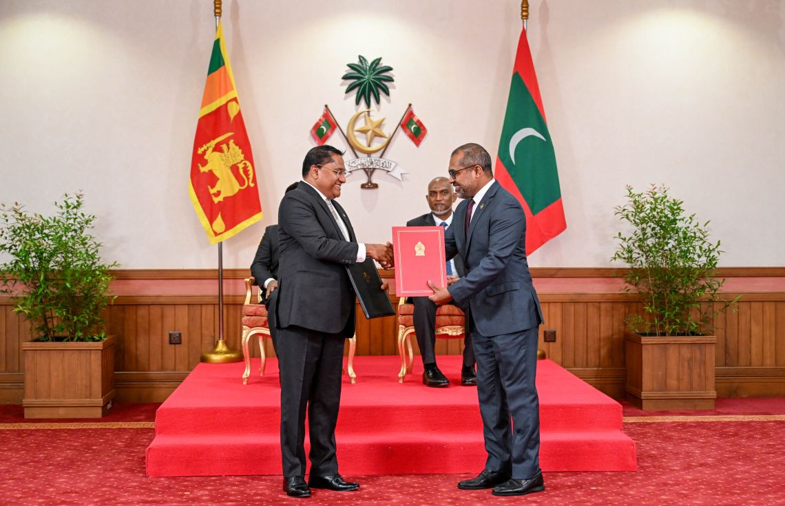 ޚާރިޖީދާއިރާއިން ތަމްރީން ދިނުމަށް ރާއްޖެ-ލަންކާ ސޮއިކޮށްފި