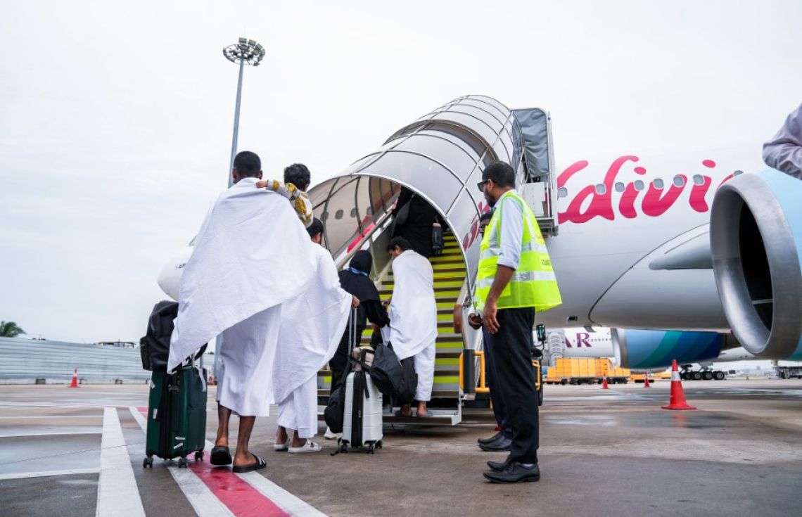 މައްސަލަ ޖެހުނު ފްލައިޓު ރާއްޖެ އައުމަށް ފުރައިފި