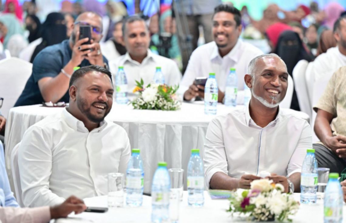 "ހެކިބަސް ނުދިނީ ޑރ.މުއިއްޒު އާއި ހެދިކަމަށް ނުބުނަން"