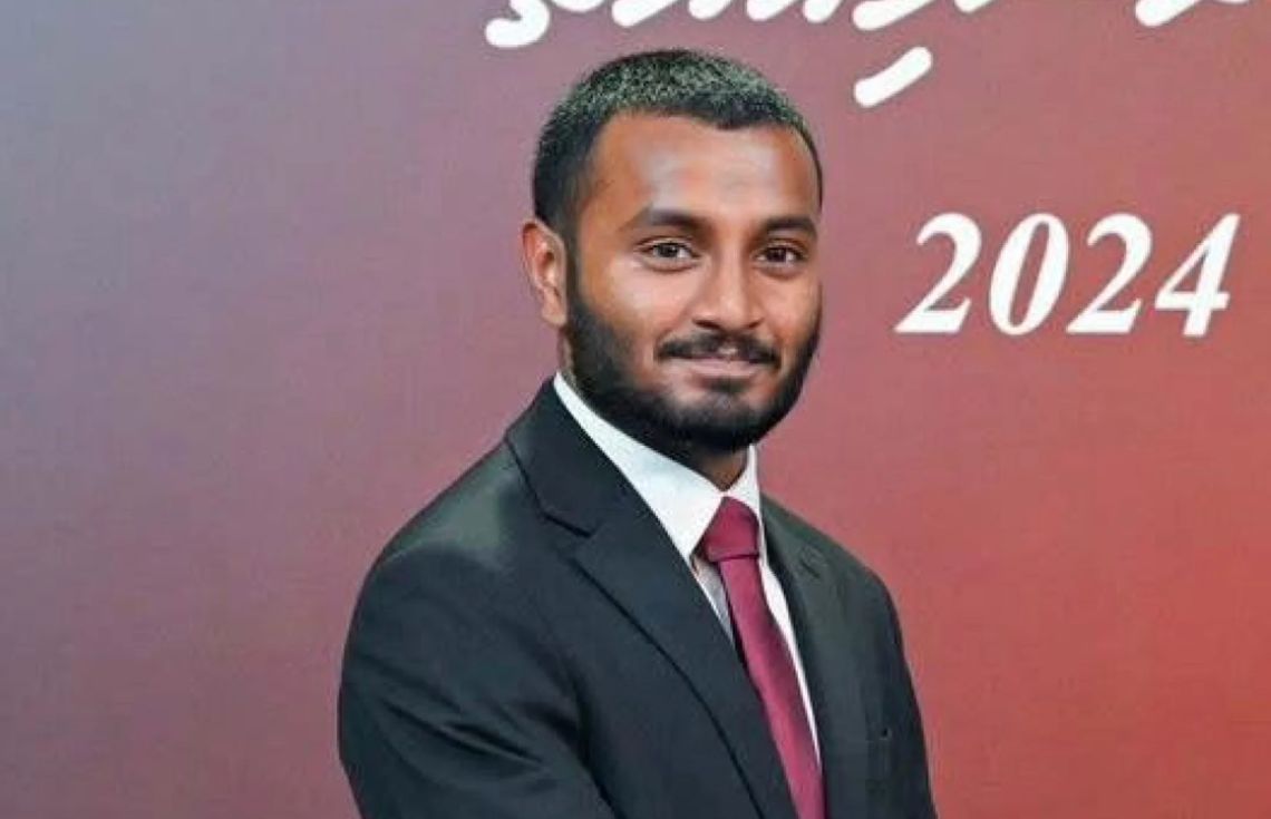 ރައީސަށް ލަފާދޭ ބޯޑުން މާހިލް އިސްތިއުފާ ދީފި