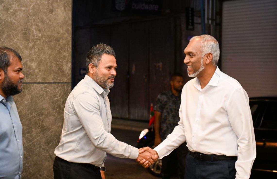 ރައީސް ދެއްކެވީ ޑިމޮކްރަޓިކް ވެރިއެއްގެ ރީތި މިސާލު!