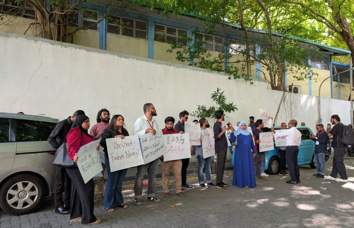 ހައްޔަރުކުރި ނޫސްވެރިން ދޫކޮށްލައިފި