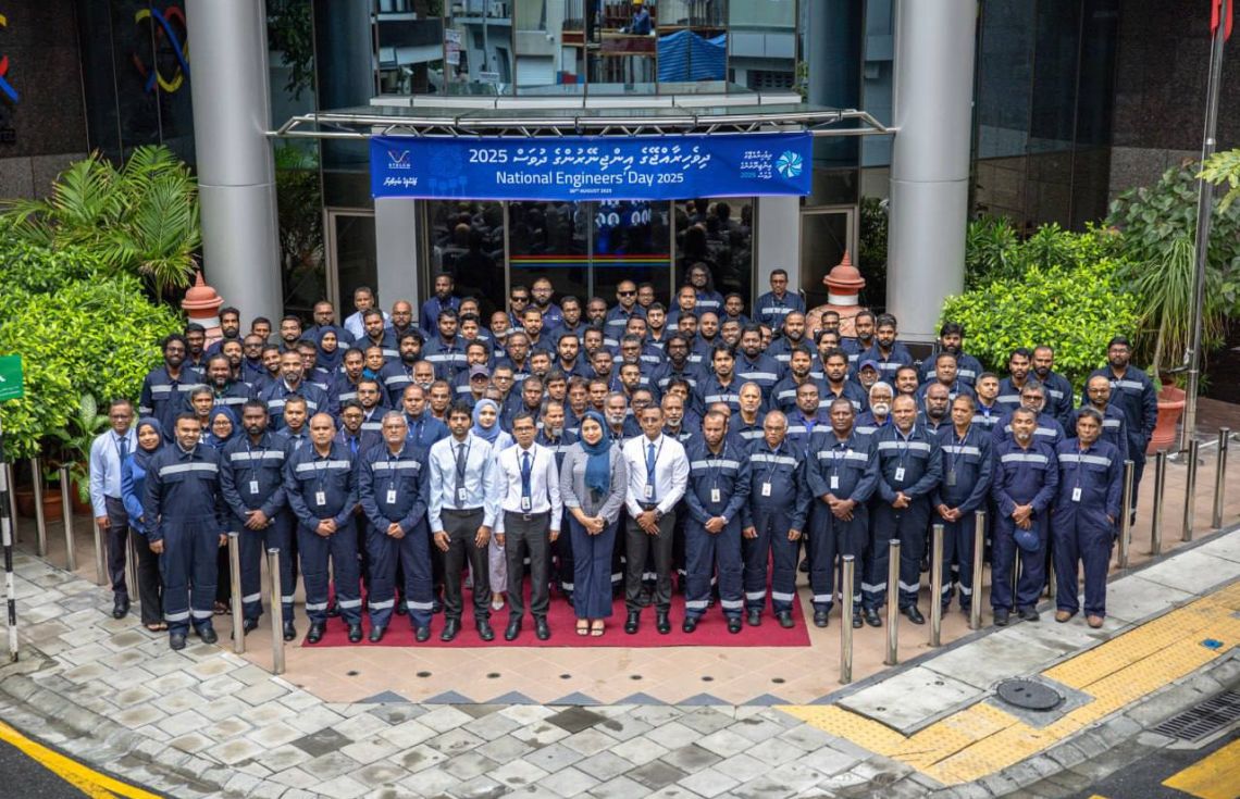 ސްޓެލްކޯގެ އިންޖިނޭރުންނަށް ރަތް ދޫލައިގެ މަރުހަބާއެއް
