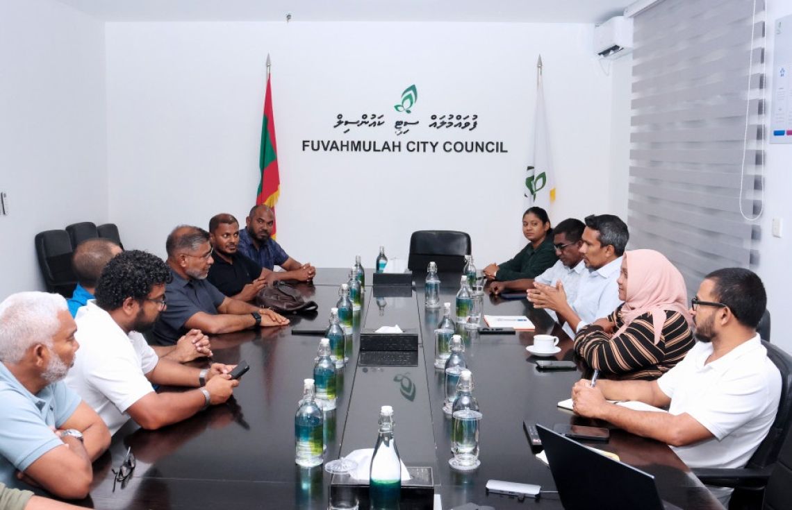 ފުވައްމުލަކު އެއާޕޯޓު ތަރައްގީކުރުމަށް މަޝްވަރާކޮށްފި