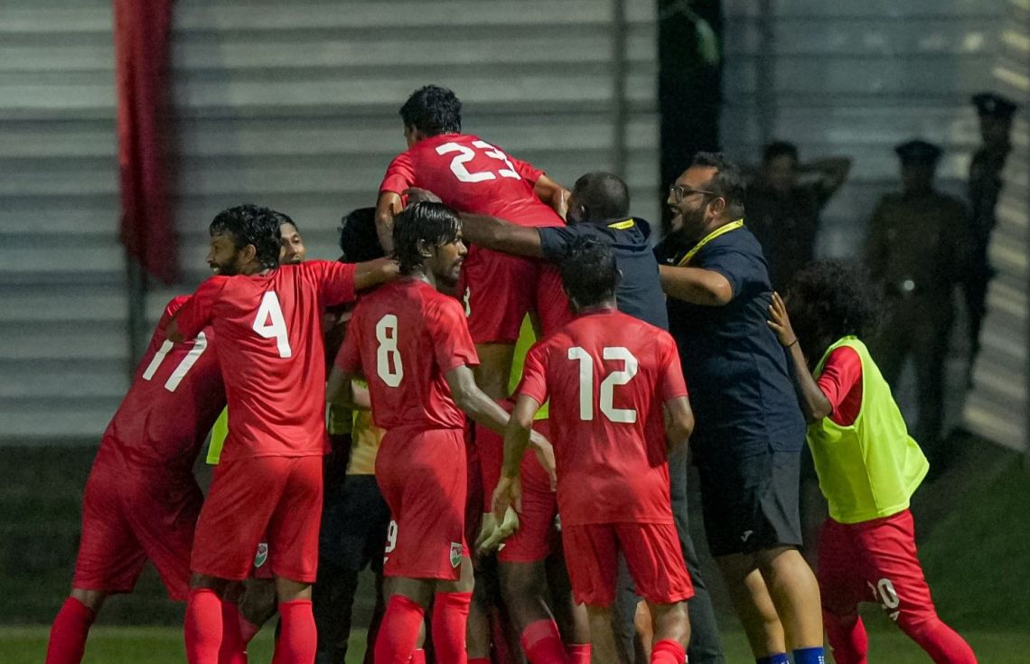 ކޯޗު މޯހަންގެ އިރުޝާދު ދަށުން ރާއްޖެ މޮޅުވެއްޖެ