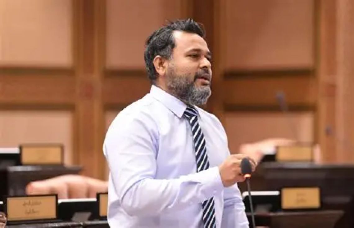 ނޫސްވެރިކަން ކުރިއަރުވަން ކުރައްވާ މަސައްކަތް ދުނިޔޭން ބަލައިގަނެފި!
