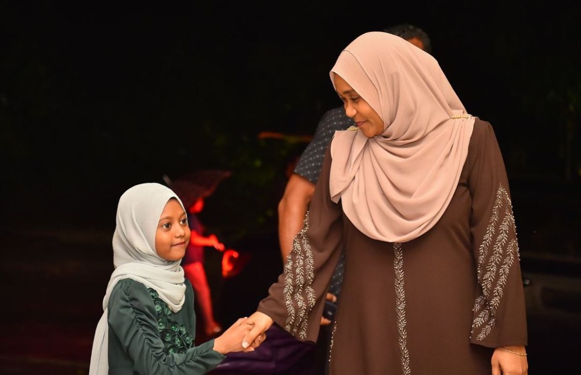 "އަންހެން ކުދިންނަށް ހަމަހަމަ ފުރުސަތުތަކެއް ހޯދައިދޭންޖެހޭ"