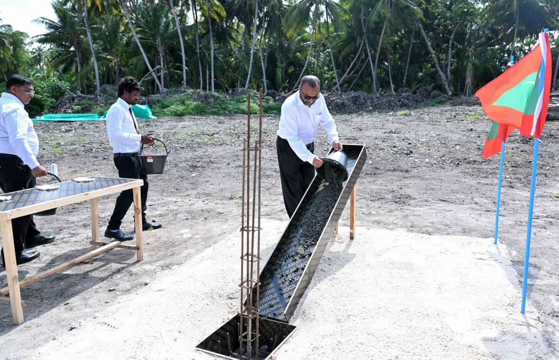 ނޫމަރާގައި އަލަށް ބިނާކުރެވޭ މިސްކިތުގެ ބިންގާ އަޅައިފި