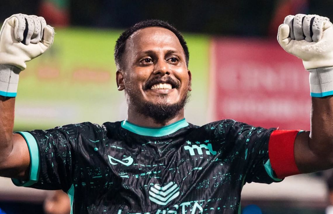 ފެނަކަ އިން އެމްޕީއެލް ކޮޅަށް ލަނޑު ގޯންޏެއް