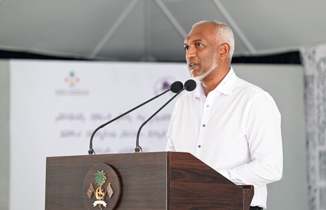 "ރޯދައިގެ ކުރިން އޮޅުވެލިފުށީގެ ކަރަންޓުގެ މައްސަލަ ހައްލުކޮށްދޭނަން"