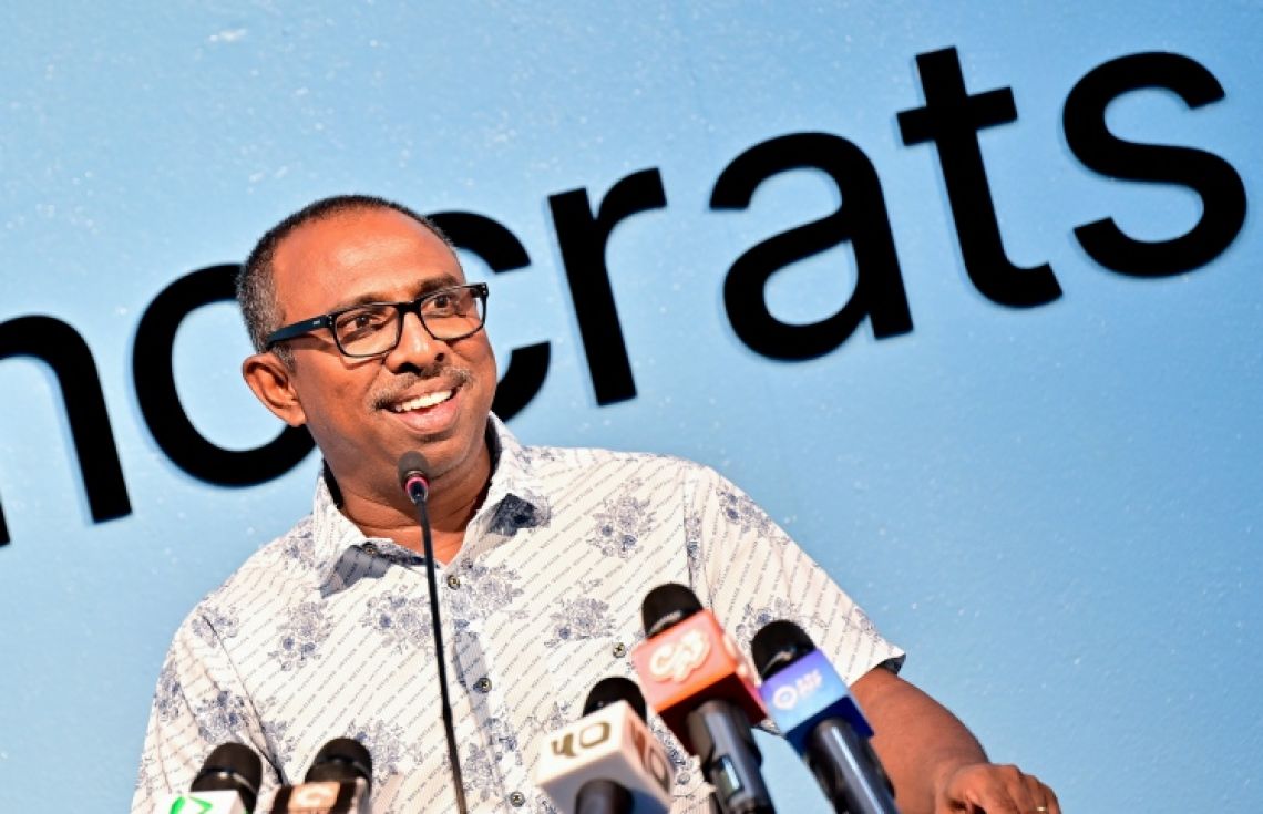 ނަޝީދުގެ ފަޅިން އަލީ އާޒިމް މޭޔަރު ކަމަށް