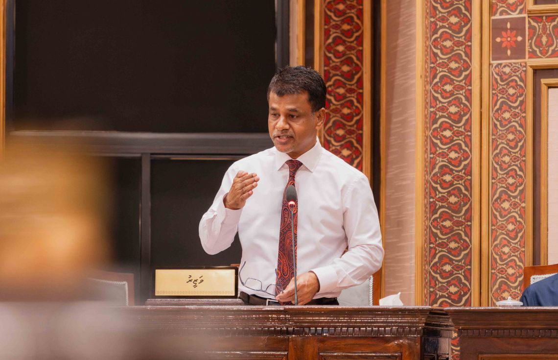 ބޭހުގެ މައްސަލައިގެ ކަންބޮޑުވުން ހައްލުކުރާނަން: ނާޒިމް