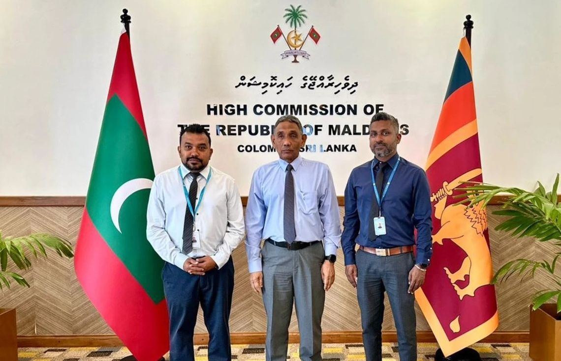 ސްރީލަންކާގައި އައީޑީ ކާޑުގެ ހިދުމަތް ދޭން ފަށައިފި