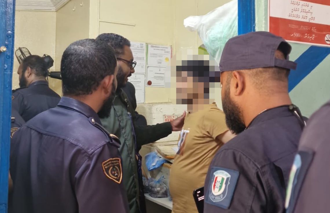ނުގަވައިދުން ބިދޭސީން ހިންގާ 5 ތަނެއް ބަންދުކޮށްފި