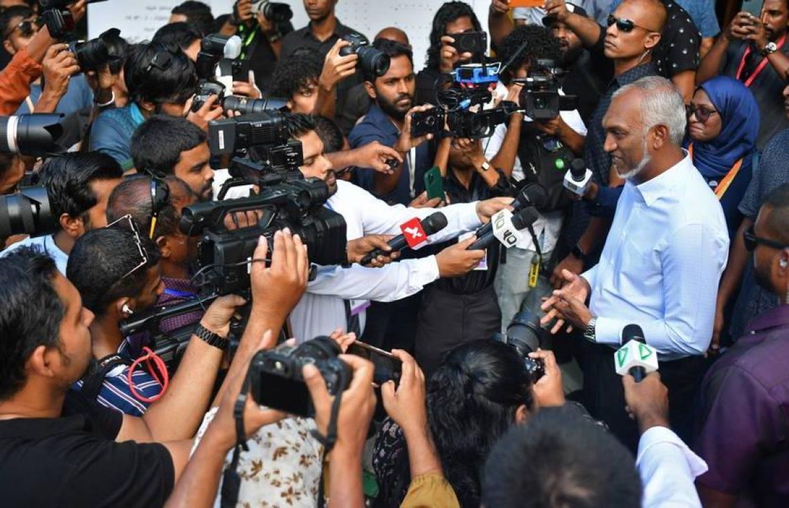 ޝަރުތު ހަމަވި 40މީޑިއާ އަކަށް ފައިސާ ހަވާލުކޮށްފި