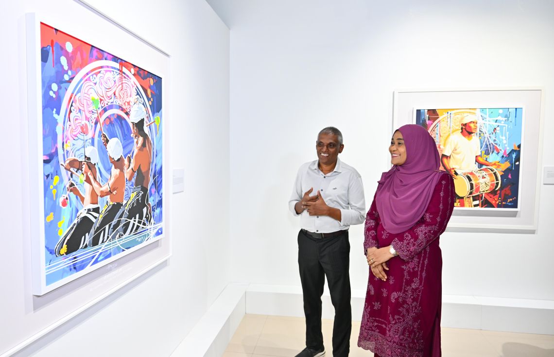 "ވިވިޑް ރިއަލިޒަމް" ފަސްޓްލޭޑީ ހުޅުވައިދެއްވައިފި