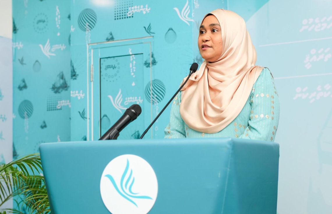 މެދުނުކެނޑި ރައީސަކާއެކު މަސައްކަތްކުރައްވާ ކައުންސިލެއް ބޭނުންވޭ: ސާޖިދާ
