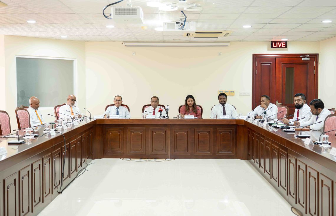 "އިންތިހާބުތަކަށް ހޭދަކުރާ ވަގުތު ކުޑަ ކުރަންޖެހޭ"